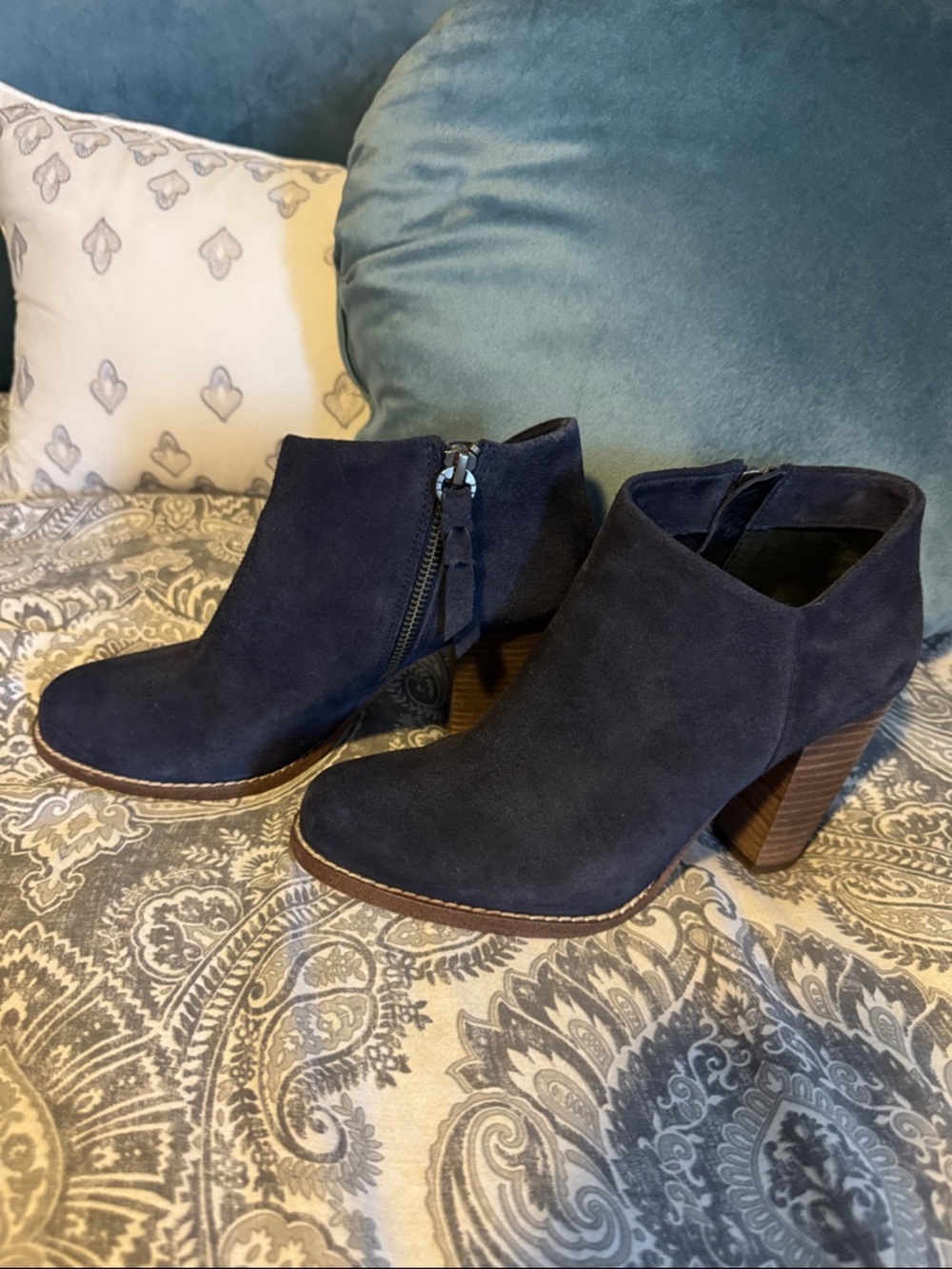 Splendid Navy Suede Ankle Booties with Stacked Brown Heel